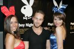 Amsterdam 17 juni 2004
Feestje Playboy in convention Center.
Christophe Haddad met bunny's
Peter Smulders bv