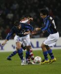 Eindhoven, 12 December 2007
Champions League wedstrijd PSV-Internationale Milan, eindstand 0-1 Seizoen 2007/2008
Christian Chivu in duel met Carlos Salcido