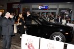 Amsterdam 8 oktober 2007
Linda de Mol bij de premiere van Alles is liefde in Tuschinski. Linda kwam samen met Gordon. Christijan Albers rijdt hun in Rolls Royce.