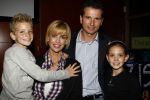 Amsterdam 6 oktober 2008
Richard Krajicek Daphne Deckers en Alec e Emma bij de premiere van anubis in de theaterfabriek.
Peter Smulders bv