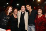 Hilversum 21 november 2008
Opnames popstars dat wordt gepresenteerd door Gerard Joling en een zwangere Nance Coolen.Deon met moeder oma en stiefvader
Peter Smulders bv