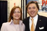 Makkum en Franeker30 april 2008
Koninginnedag 2008 met Koningin Beatrix Prins Willem Alexander Friso Constantijn Maurits Floris Pieter Christiaan Pieter v Vollenhoven en de prinsessen Maxima Laurentien Mabel Aimee Anita Margriet en Marilene. Ed Nijpels met zijn vrouw
Peter Smulders bv