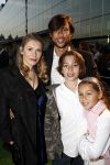 Amsterdam 6 oktober 2008
Premiere film huis Anubis in de theaterfabriek. Elle v Rijn met Kaja Wolfers en kinderen
Peter Smulders bv