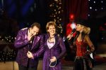 Den Bosch 19  november 2008
Kerstcircus rtl gepresenteerd door Wendy v Dijk en Beua v Erven Dorens. Frans Bauer doet act met Marianne Weber. Mariska is zwanger en was er met de kinderen Frans Christiaan en Jan.
Peter Smulders bv