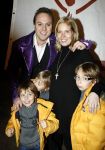 Den Bosch 19  november 2008
Kerstcircus rtl gepresenteerd door Wendy v Dijk en Beua v Erven Dorens. Frans Bauer doet act met Marianne Weber. Mariska is zwanger en was er met de kinderen Frans Christiaan en Jan.
Peter Smulders bv