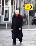 Amsterdam 10 december 2008
Frits Bolkestein wandelend in Amsterdam.
Peter Smulders bv