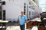 Marbella 23 april 2008

gaston Starreveld bij de verbouwing van zijn grand cafe Juul en zijn nieuwe huis.
Peter Smulders bv