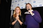 Amsterdam 16 oktober 2008
Veiling van foto's door diversen Bn ers gemaakt die geveild worden voor micro krediet in hotel arena. Gijs Staverman met Sophie Hillbrand
Peter Smulders bv