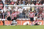 Eindhoven, 23 September 2007 Seizoen 2007/2008 Kompetitewedstrijd PSV-Feyenoord, eindstand 4-0
Gomes  Michael Mols