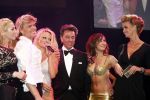 Amsterdam 11 december 2008
Openings en VIP avond van de Miljonairsfair in de Rai. Hans Klok met Pamela Anderson  Yves Gijraths en Dapne Deckers
Peter Smulders bv
