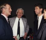 Amsterdam, 14 December 1991
Herman Kuiphof in gesprek met Michiel Schapers en Jack v d Voorn
Foto Peter Smulders BV
