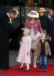 Den Haag 20 oktober 2007
Doop prinses Ariane . Een zwangere Prinse Annette met Isabelle en Sam