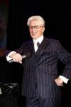 Zeist 27 december 2008
45 jarig artiesten jubileum van Ronnie Tober in he Fygi theater. Vivian Boelen met Jacques d Ancona
Peter Smulders bv