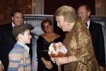 Amsterdam 5 oktober 2007
Premiere Ciske de Rat in Carre.  Koningin Beatrix met Joop en Janine v d Ende Erwin v Lambaart en Ciske de Rat
