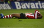 Eindhoven, 20 Oktober 2007
Kompetitiewedstrijd PSV-VVV, eindstand 3-1
Seizoen 2007/2008
Jefferson Farfan is onderuit gehaald
