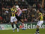 Eindhoven, 23 Oktober 2007
Champions League wedstrijd PSV-Fenerbahce, eindstand 0-0
Seizoen 2007/2008
Jefferson Farfan in duel met Semih Senturk