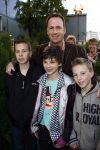Amsterdam 6 oktober 2008
Premiere film huis Anubis in de theaterfabriek.Jochem v Gelder met zoons
Peter Smulders bv
