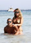 Ibiza 5 juli 2008
John Heitinga met zijn vriendin op vakantie op ibiza.