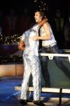 Den Bosch 19  november 2008
Kerstcircus rtl gepresenteerd door Wendy v Dijk en Beau v Erven Dorens.  John Williams doet act onder water
Peter Smulders bv