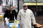Zandvoort 19 januari 2008
Johnny Kraaykamp jr boodschappen aan het doen met zijn nieuwe vriendin Peggy Reiziger.