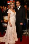 Amsterdam 13 oktober 2008
Karina Smulders met haar vriend Fedja van Huet bij premiere van Bride Flight in Tuschinski.
Peter Smulders bv