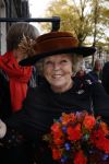 Amsterdam 7 november 2008
Koningin Beatrix 2 uur nadat ze uit Rotterdam vertrok in andere kleding bij evenement in Amsterdam.
Peter Smulders bv