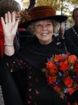 Amsterdam 7 november 2008
Koningin Beatrix 2 uur nadat ze uit Rotterdam vertrok in andere kleding bij evenement in Amsterdam.
Peter Smulders bv