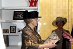 Schiphol 23 januari 2008
Opening nieuwe VIP centrum en koninklijke loge op schiphol door Koningin Beatrix.
Gerlach Cerfontaine begeleidt haar.