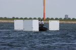 Almere, 11 Mei 2008
Kunststukken op het Ijsselmeer
Kunstwerk op het Ijsselmeer
