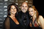 Amsterdam 14 oktober 2008
JFK gala in de passengers terminal. Lesley Bambergen met vrouw en dochter
Peter Smulders bv