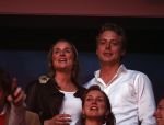 Amsterdam 26 mei 2008
 Lieke v Lexmond en Mark v Eeuwen tijdens het meezing concert van Andre Hazes in de arena.