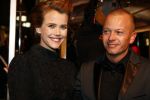 Amstedam 8 december 2008
Prmiere film Wit licht in Tuschinski. Maria Kooistra met een kennis
Peter Smulders bv