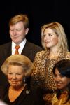 Amsterdam 3 december 2008
Prins Claus prijzen in het ij theater. Aanwezig zijn Koningin Beatrix , Prinses Maxima in tijger print outfit Prins Willem Alexander Mabel Wisse Smit Prins Friso en Prinses Laurentien en Prins Constantijn.
Peter Smulders bv