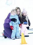 Lech 10 februari 2008
Fotosessie Koninklijke familie. Aanwezig waren Koningin Beatrix Maxima Prins Willem Alexander Amalai Alexia Ariane Prins Constantijn Prinses Laurentien Eloise Claus Cazimir en Elenore.
Peter Smulders bv