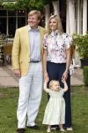 Wassenaar 11 juli 2008
Foto uurtje met prinses Maxima Prins Willem Alexander  en hun dochters Prinses Amalia Prinses Alexia en Prinses Ariane . 
Ze komen aanrijden in bakfiets.
