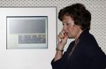 Amsterdam 13 november 2008
 Neelie Kroes bij prix de la mode in stedelijk museum.
Peter Smulders bv