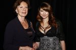 Amsterdam 13 november 2008
 Neelie Kroes bij prix de la mode in stedelijk museum.Met Marlies Dekkers
Peter Smulders bv