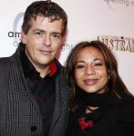 Amsterdam 15 december 2008
Premiere Australia in Tuschinski. Nurlaila Kareem met nieuwe vriend
Peter Smulders bv
