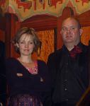Amstedam 8 december 2008
Prmiere film Wit licht in Tuschinski. Paul de Leeuw en Yvon Jaspers met man
Peter Smulders bv