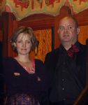 Amstedam 8 december 2008
Prmiere film Wit licht in Tuschinski. Paul de Leeuw en Yvon Jaspers met man
Peter Smulders bv