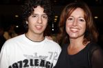 Rotterdam 25 oktober 2007
Premiere Holiday on ice in ahoy. Paula Patricio met zoon
