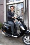 Amsterdam 15 april 2008
Percy op een vespa scooter.
Peter Smulders bv