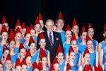 Apeldoorn 19 januari 2008
Mr Pieter v Vollenhoven met kinderen in theater Apeldoorn ivm 65 e verjaardag prinses Margriet.