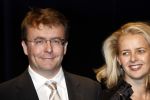 Amsterdam 3 december 2008
Prins Claus prijzen in het ij theater. Aanwezig zijn Koningin Beatrix , Prinses Maxima in tijger print outfit Prins Willem Alexander Mabel Wisse Smit Prins Friso en Prinses Laurentien en Prins Constantijn.
Peter Smulders bv