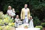 Wassenaar 11 juli 2008
Foto uurtje met prinses Maxima Prins Willem Alexander  en hun dochters Prinses Amalia Prinses Alexia en Prinses Ariane . 
Ze komen aanrijden in bakfiets.