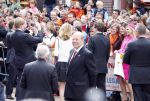 Makkum en Franeker30 april 2008
Koninginnedag 2008 met Koningin Beatrix Prins Willem Alexander Friso Constantijn Maurits Floris Pieter Christiaan Pieter v Vollenhoven en de prinsessen Maxima Laurentien Mabel Aimee Anita Margriet en Marilene. Prins Willem Alexander met foto camera
Peter Smulders bv