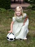 Wassenaar 11 juli 2008
Foto uurtje met prinses Maxima Prins Willem Alexander  en hun dochters Prinses Amalia Prinses Alexia en Prinses Ariane . 
Ze komen aanrijden in bakfiets.