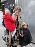 Amsterdam 4 oktober 2008
Prinses Laurentien met Prinses Eloise Prins Claus Cazimir en prinses Leonore bij premiere grote Terra in de Meervaart.
Peter Smulders bv