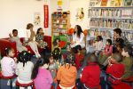 Amsterdam 23 januari 2008
Prinses Laurentien tijdens voorleesdag in bibliotheek met kinderen.