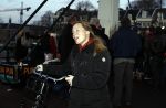 Amsterdam 10 december 2008
Prinses Margarita op de fiets bij de magere brug in Amsterdam
Peter Smulders bv